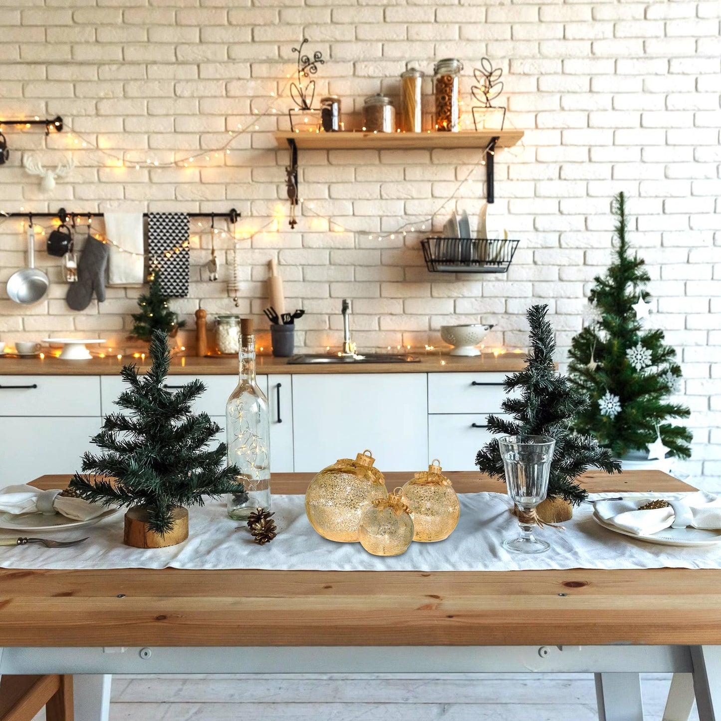 Battery-Operated Gold Glass Tabletop Christmas Ornaments - S