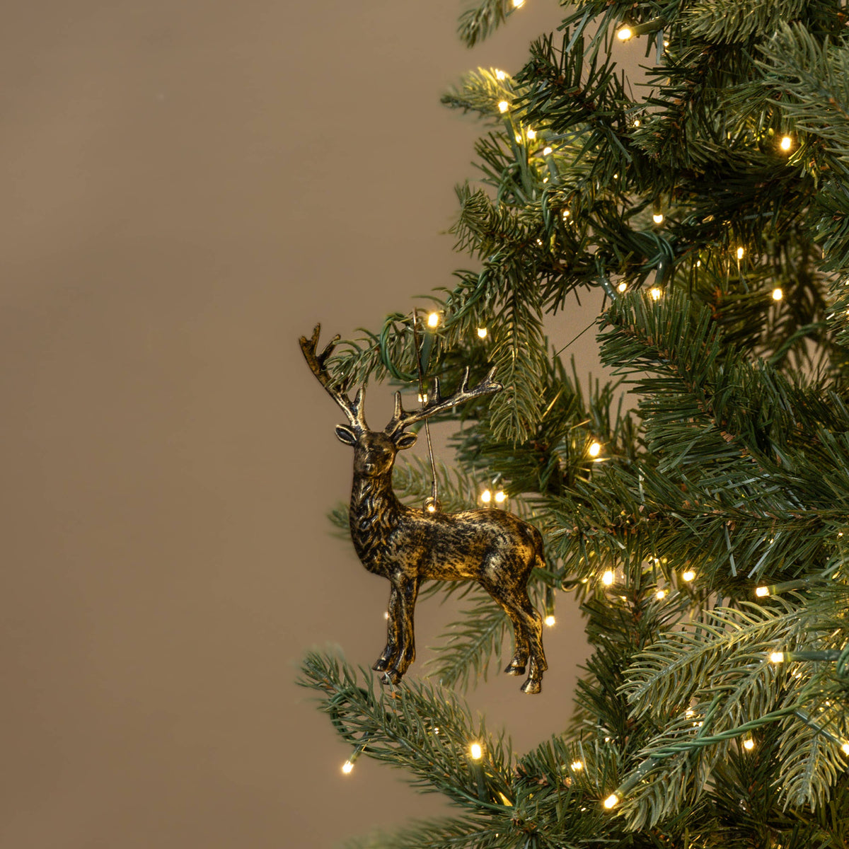 BLACK & GOLD REINDEER ORNAMENT