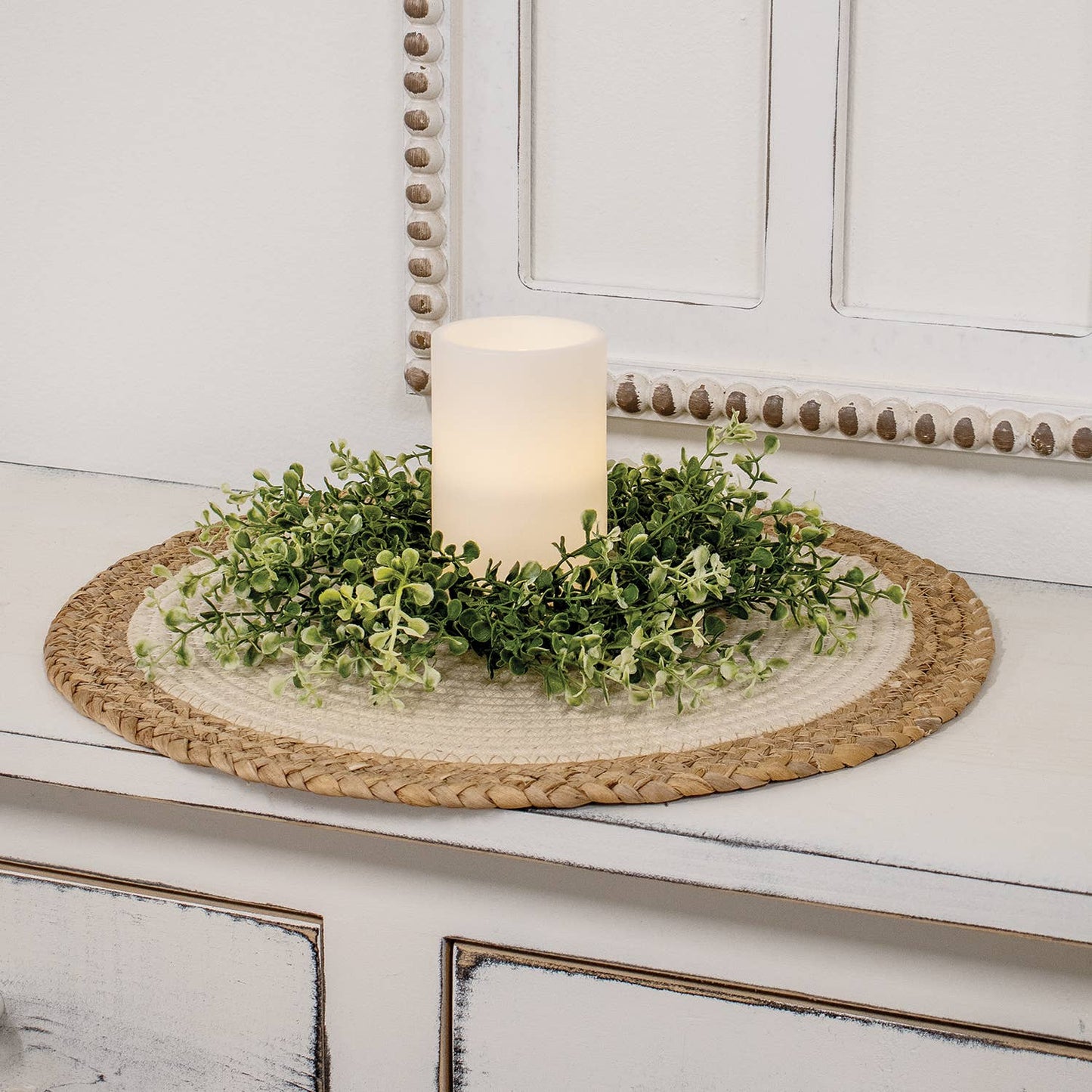 Cream Tipped Baby's Grass Candle Ring - 3"