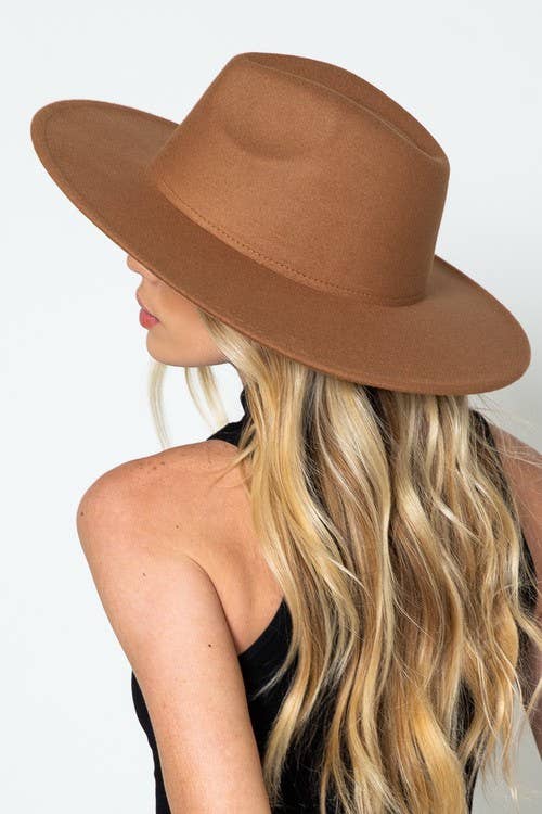 A VINTAGE PLAIN FEDORA HAT | 40HW012