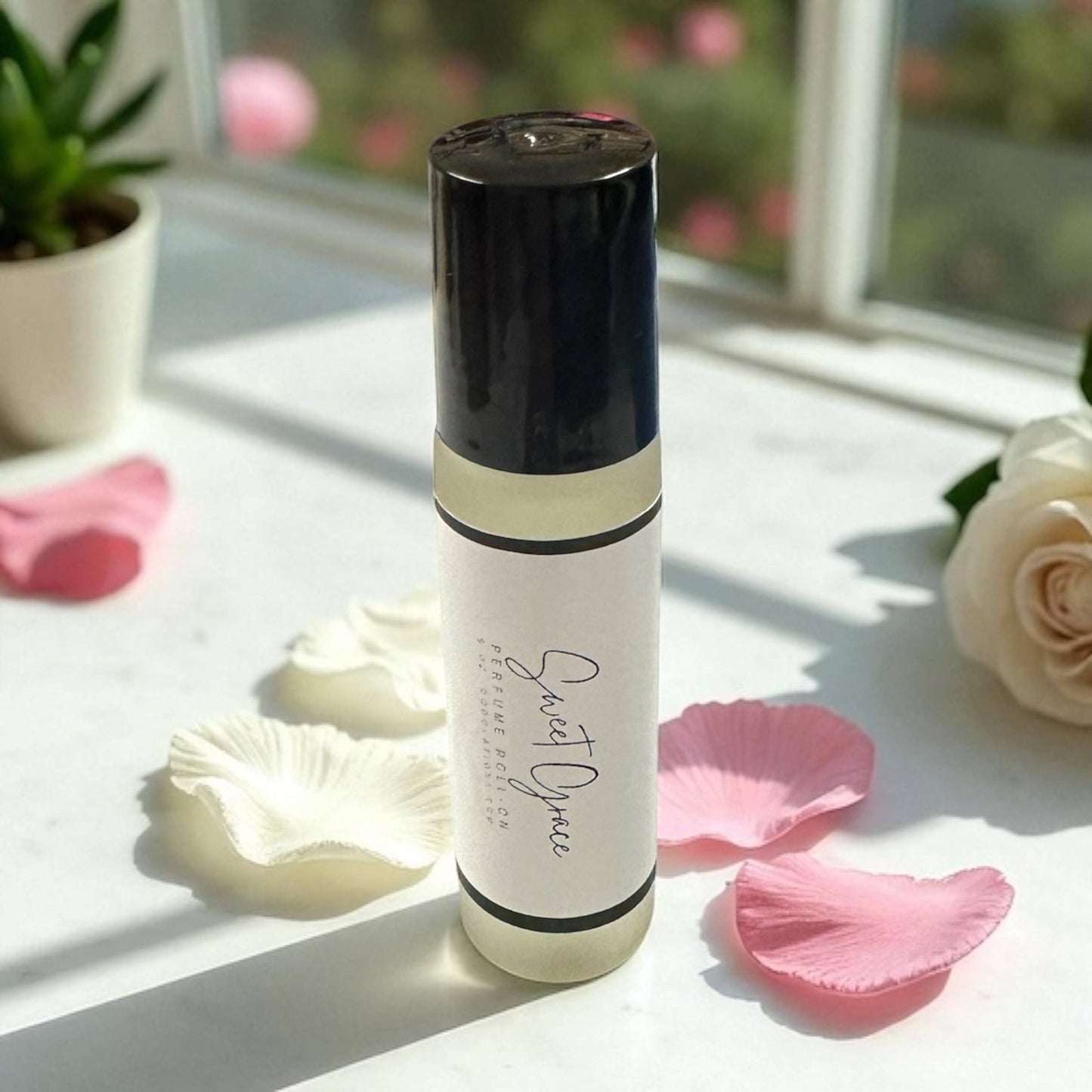 Doodlations Luxury Roll On Perfume - Sweet Grace (Bridgewater Dupe)